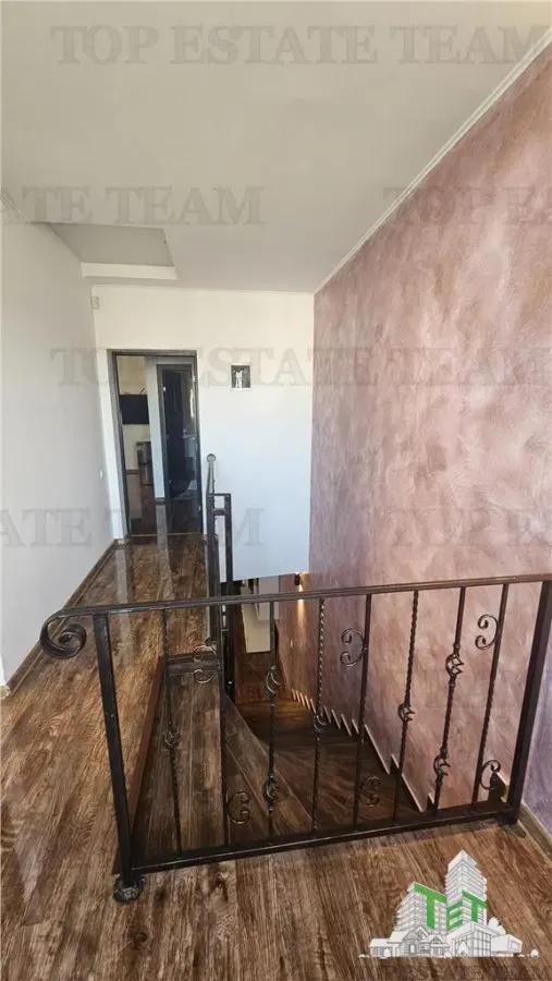 Dúplex de 4 Dormitorios Amueblado de Lujo en Rosu (Chiajna) - foto 12