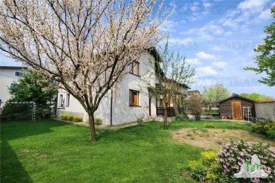 Se Vende: Villa Amueblada P+1, Corbeanca Ostratu, Junto al Lago - foto 2