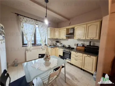Se Vende: Villa Amueblada P+1, Corbeanca Ostratu, Junto al Lago - foto 8