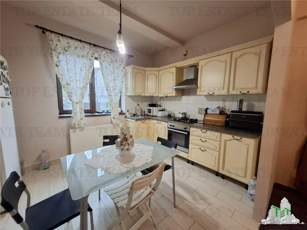 Se Vende: Villa Amueblada P+1, Corbeanca Ostratu, Junto al Lago - foto 9