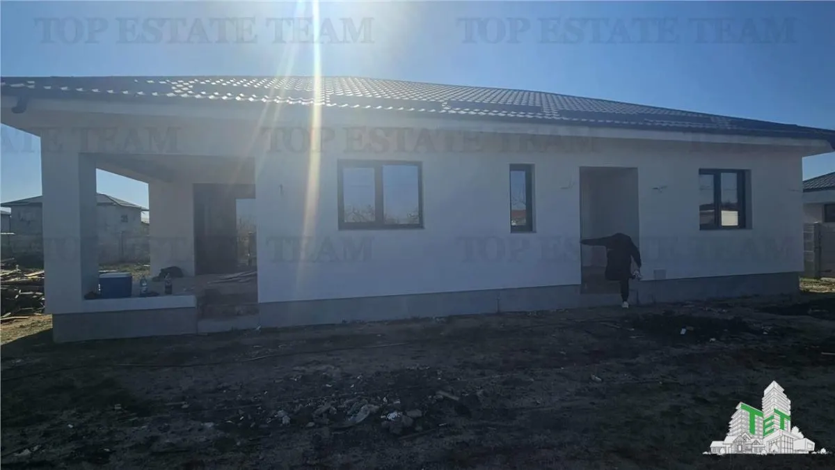 Casa Unifamiliar de Planta Baja, 4 Dormitorios, Calefacción por Suelo, Domneşti - foto 12