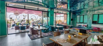 Beachfront Restaurant with Terrace, 300 sqm, Fully Furnished & Equipped, Mamaia Nord - foto 5