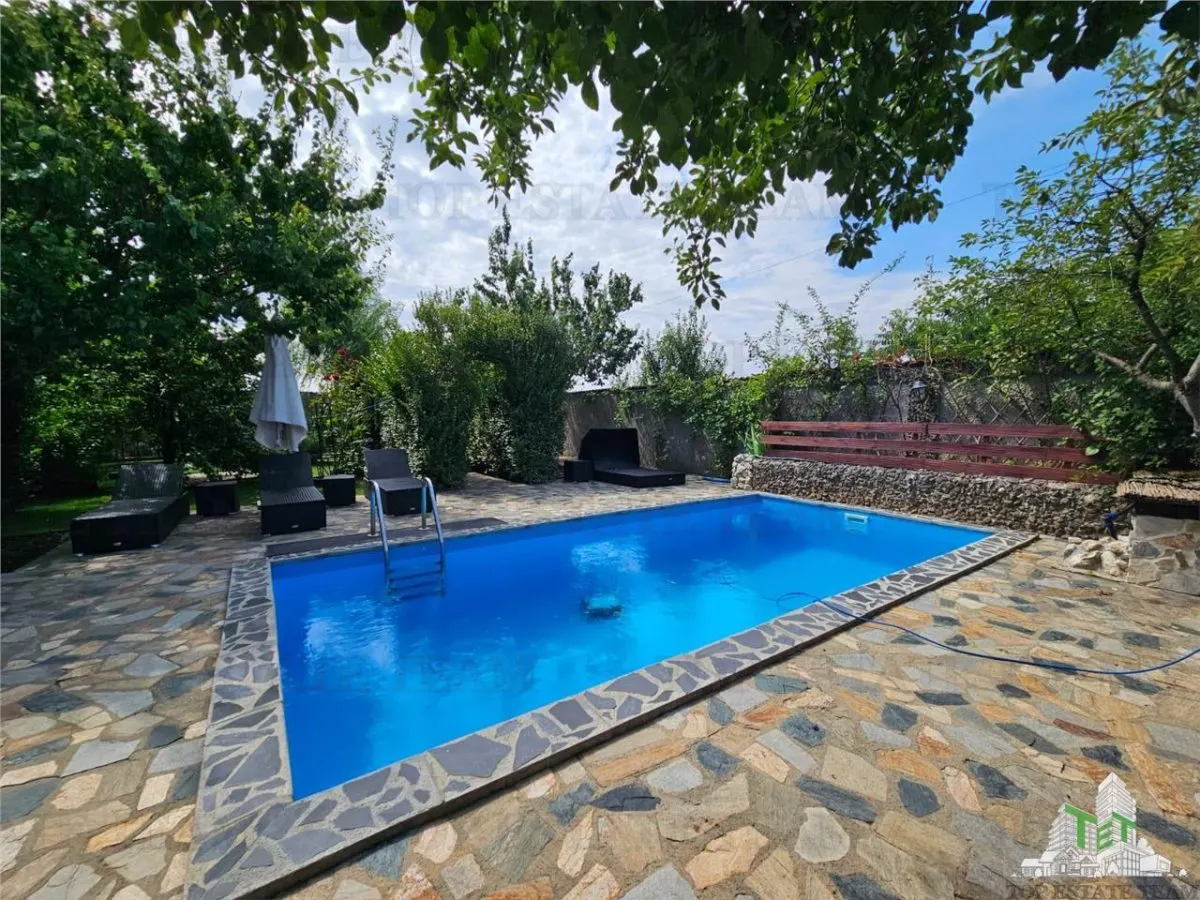 Excepcional Villa con Piscina, 970m² Terreno, 4 Dormitorios + Buhardilla, Jardines y Servicios en Clinceni, Ilfov - foto 15