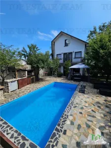 Excepcional Villa con Piscina, 970m² Terreno, 4 Dormitorios + Buhardilla, Jardines y Servicios en Clinceni, Ilfov - foto 16