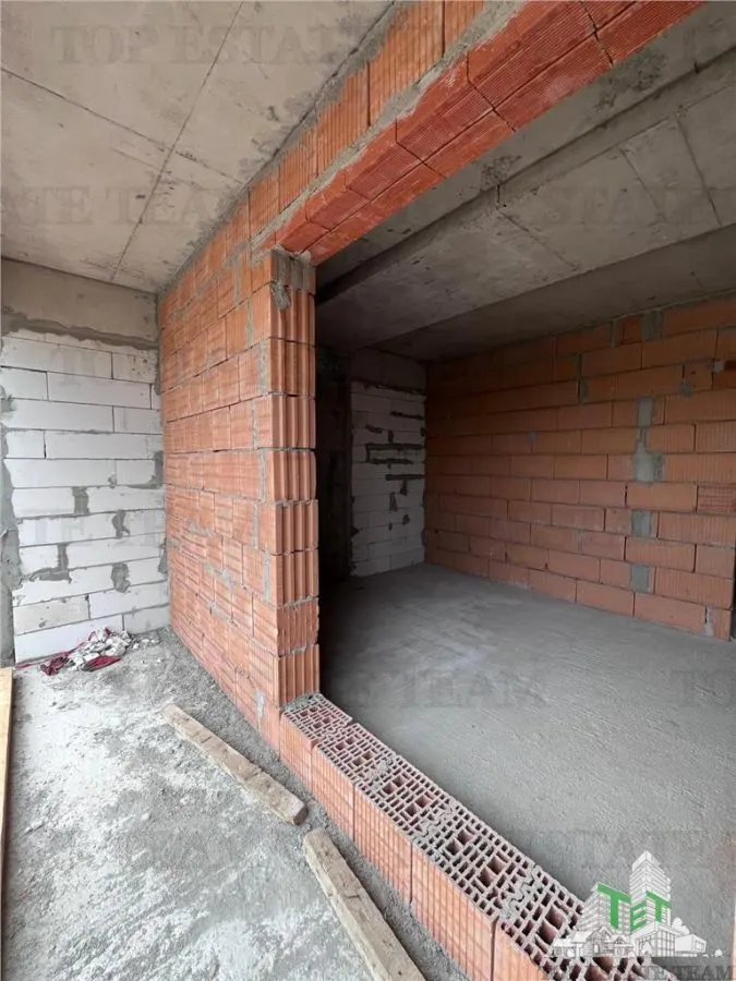 Modern 2-Bedroom Apartment with Floor Heating and Covered Parking, Bragadiru - foto 16