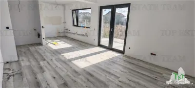 Appartement 2 Chambres avec Jardin Privé 80m² en Villa, Bragadiru, Ilfov - Bragadiru