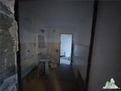 3-Bedroom Apartment - Turn Block - Braila - foto 4