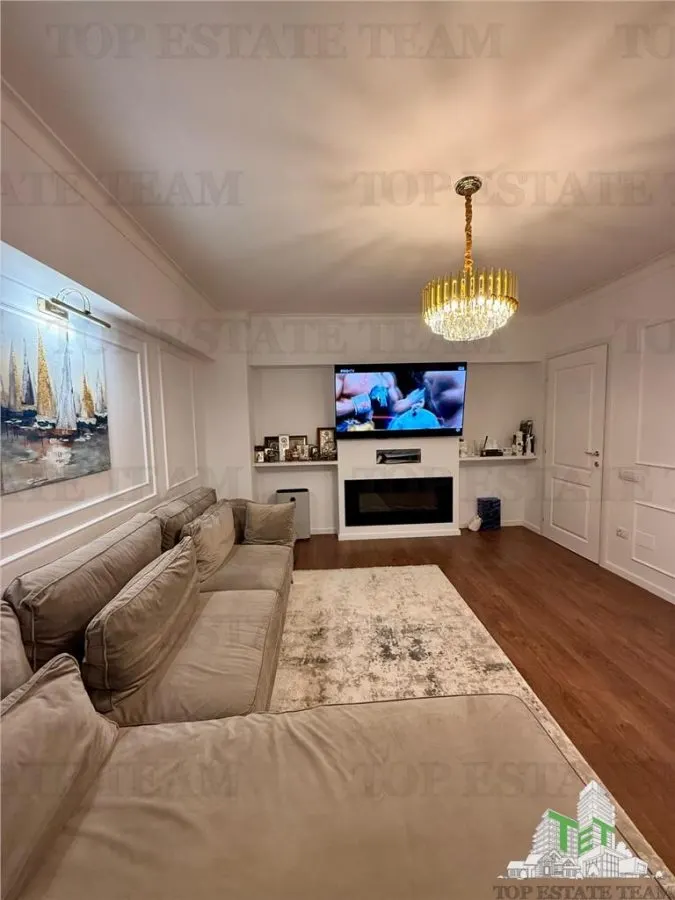 3-Bedroom Apartment, Ultra-Central Braila – Sale - foto 1