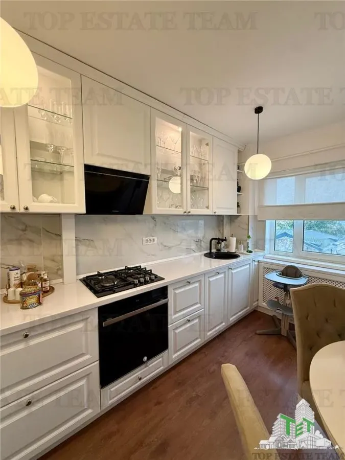 3-Bedroom Apartment, Ultra-Central Braila – Sale - foto 9