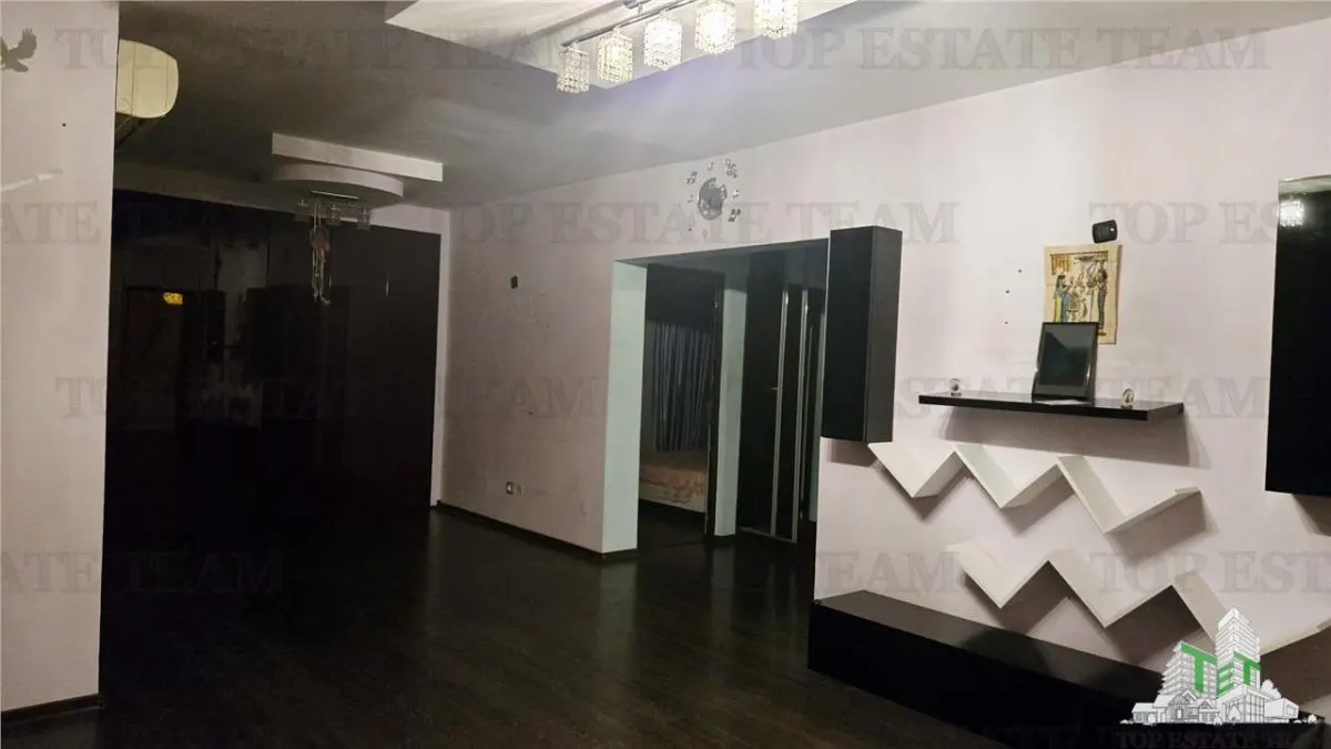 Apartamento moderno de 3 dormitorios con vistas panorámicas en Calea Grivitei - foto 1