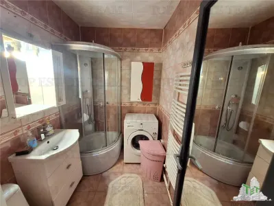 2-Bedroom Apartment - B-dul Independentei - Braila - foto 8