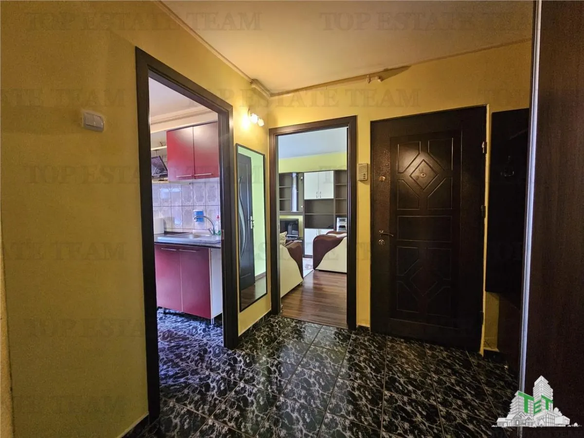 2-Bedroom Apartment, 4th Floor – Bright & Immaculate, Poarta 6, Constanța - foto 9