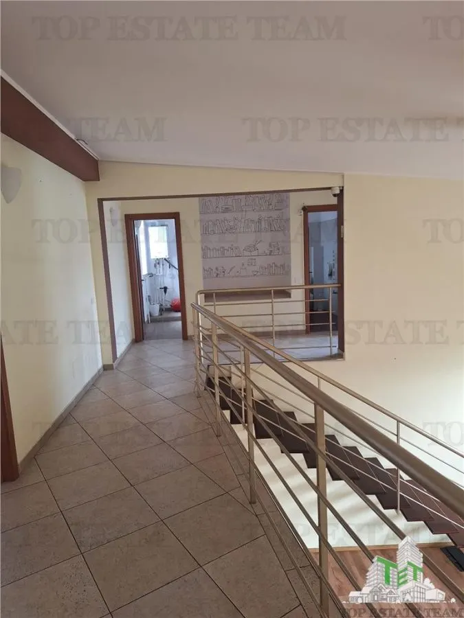 Penthouse dans Immeuble de 4 Étages avec 2 Places de Parking et Boxe, Floreasca/Dorobanți - foto 13
