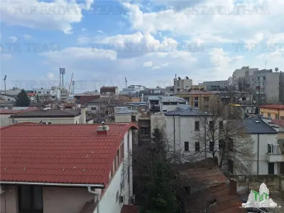 Penthouse dans Immeuble de 4 Étages avec 2 Places de Parking et Boxe, Floreasca/Dorobanți - foto 3