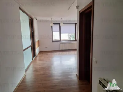Excepcional Oportunidad: Edificio S+P+4 con 6 Plazas de Aparcamiento en Floreasca/Dorobanți - foto 19