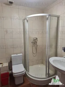 Excepcional Oportunidad: Edificio S+P+4 con 6 Plazas de Aparcamiento en Floreasca/Dorobanți - foto 20