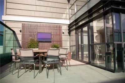 Penthouse de Luxe avec Vue sur le Lac Floreasca, Bucuresti | 300 m² | 200 m² Terrasses - foto 9