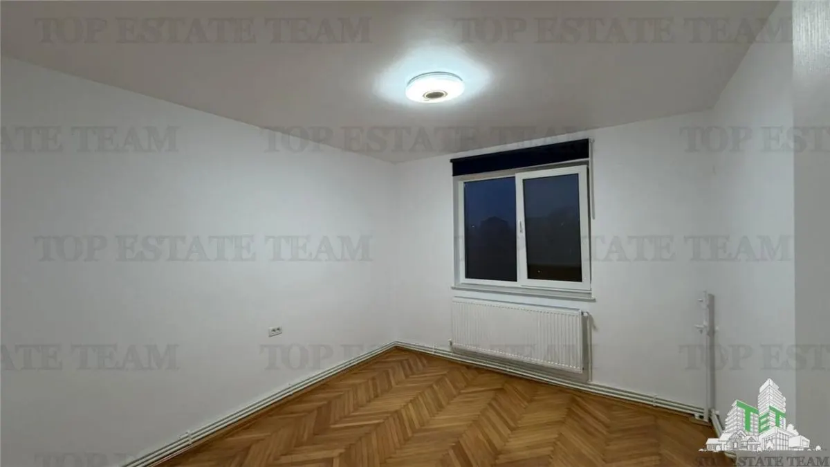 2-Bedroom Apartment near City Park Mall, Constanța - foto 9