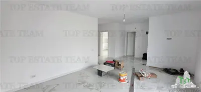 Modern 4-Bedroom Villa with 2 Bathrooms, 25sqm Terrace & 2 Parking Spaces - foto 11