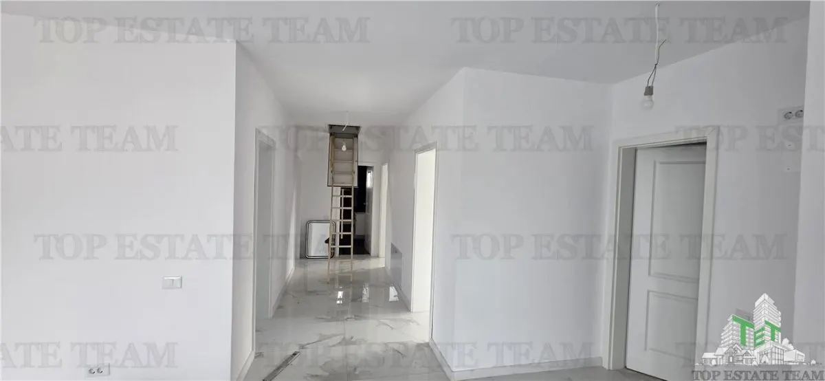 Modern 4-Bedroom Villa with 2 Bathrooms, 25sqm Terrace & 2 Parking Spaces - foto 14
