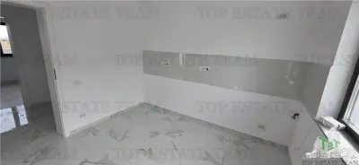 Modern 4-Bedroom Villa with 2 Bathrooms, 25sqm Terrace & 2 Parking Spaces - foto 22