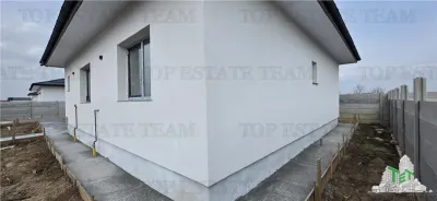Modern 4-Bedroom Villa with 2 Bathrooms, 25sqm Terrace & 2 Parking Spaces - foto 6