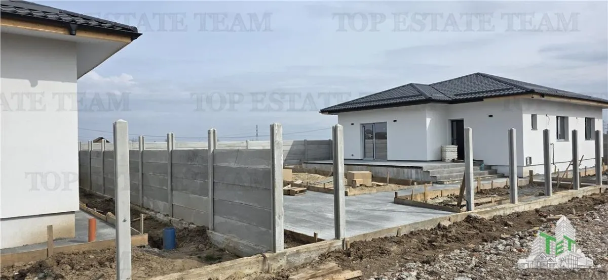 Modern 4-Bedroom Villa with 2 Bathrooms, 25sqm Terrace & 2 Parking Spaces - foto 10