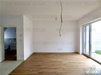 Villa Premium en Venta en Bucuresti Pipera | Jardín Privado | Parking - foto 8