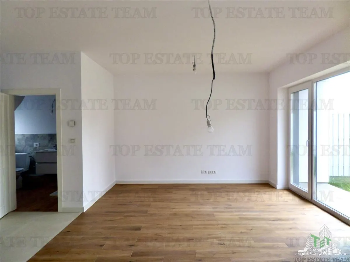 Villa Premium en Venta en Bucuresti Pipera | Jardín Privado | Parking - foto 8