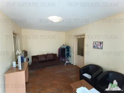 Appartement Lumineux Deux Chambres Calea Giulesti avec Balcon de 12mp à 3 Minutes du Stade RAPID - foto 2