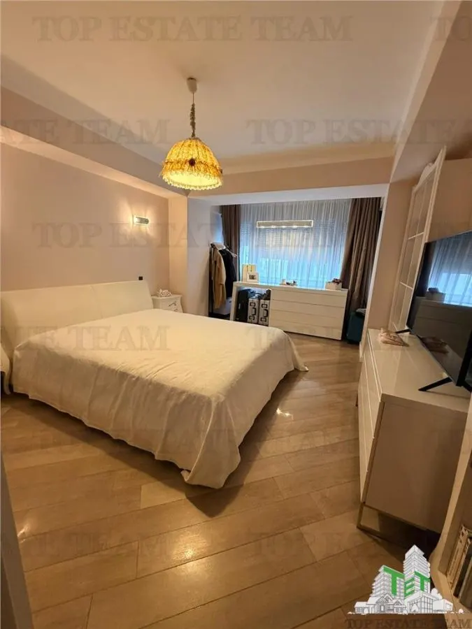 Spacieux Appartement 4 Chambres, 180 m², Dorobanți - foto 9