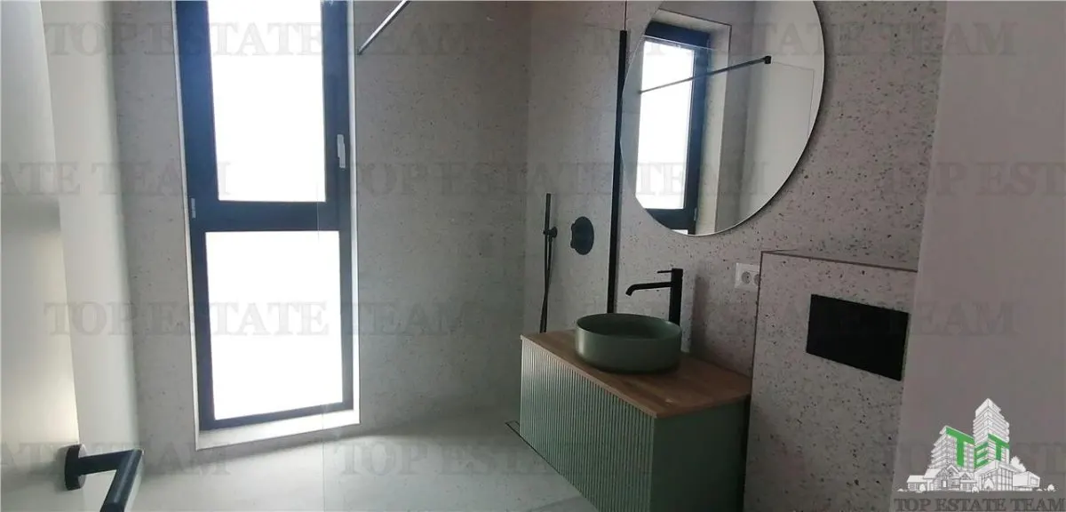Villa Nueva de 5 Dormitorios en Venta, Pipera cerca Autovía A3, Bucuresti - foto 6