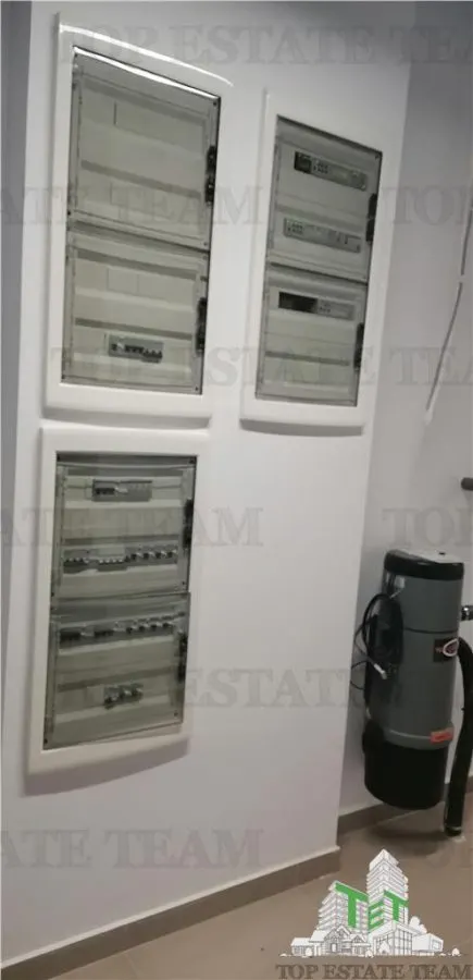 Villa Nueva de 5 Dormitorios en Venta, Pipera cerca Autovía A3, Bucuresti - foto 7