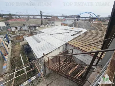 4-Bedroom House with Outbuildings, Medgidia Station Area, Constanța - foto 16