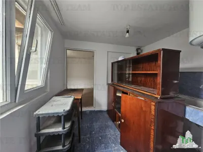 4-Bedroom House with Outbuildings, Medgidia Station Area, Constanța - foto 18