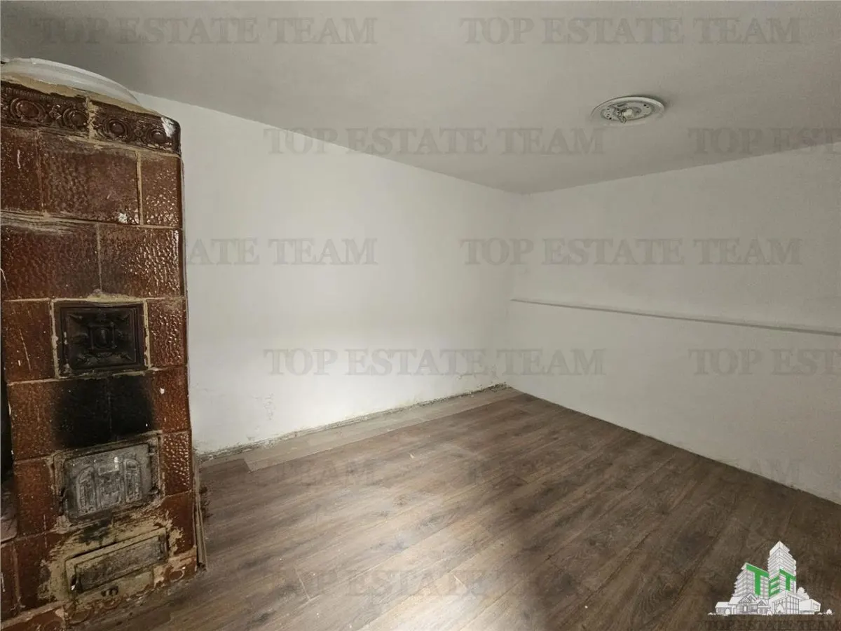 4-Bedroom House with Outbuildings, Medgidia Station Area, Constanța - foto 22