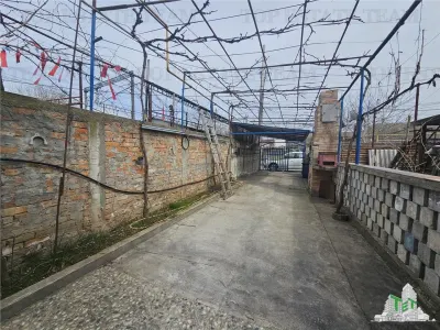 4-Bedroom House with Outbuildings, Medgidia Station Area, Constanța - foto 10