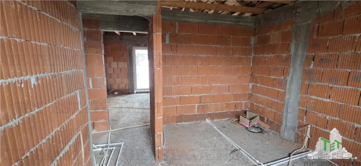 Clinceni – Villa Independiente P+1, Patio de 260 m² - foto 18