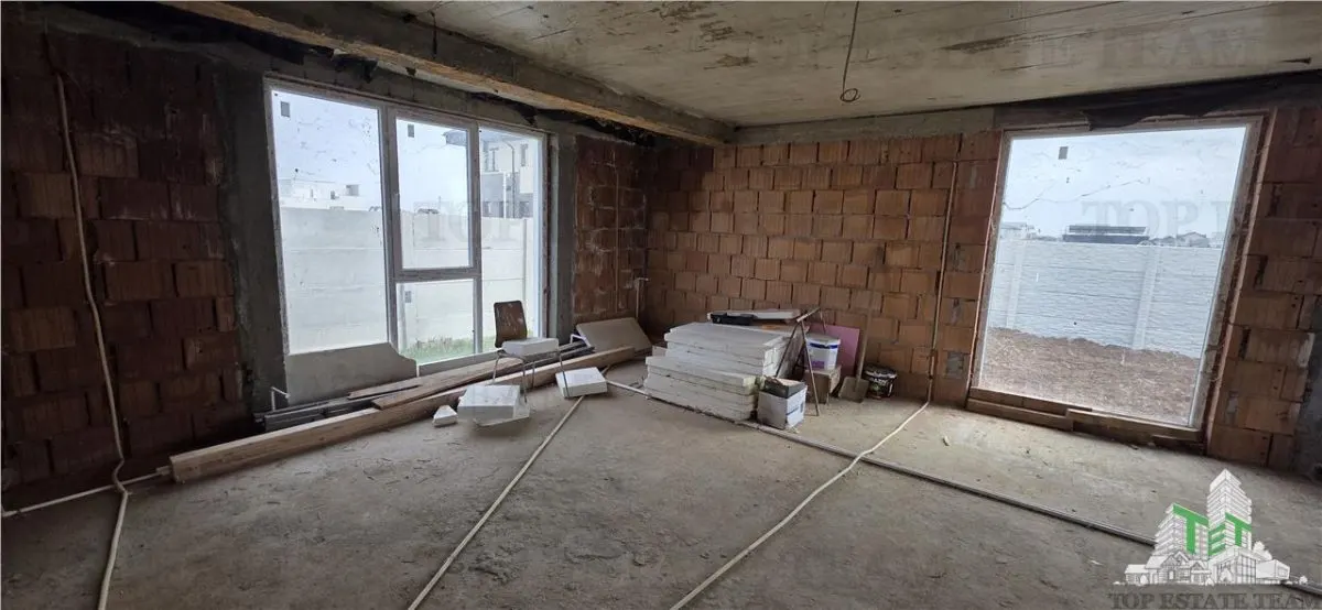 Clinceni – Villa Independiente P+1, Patio de 260 m² - foto 7