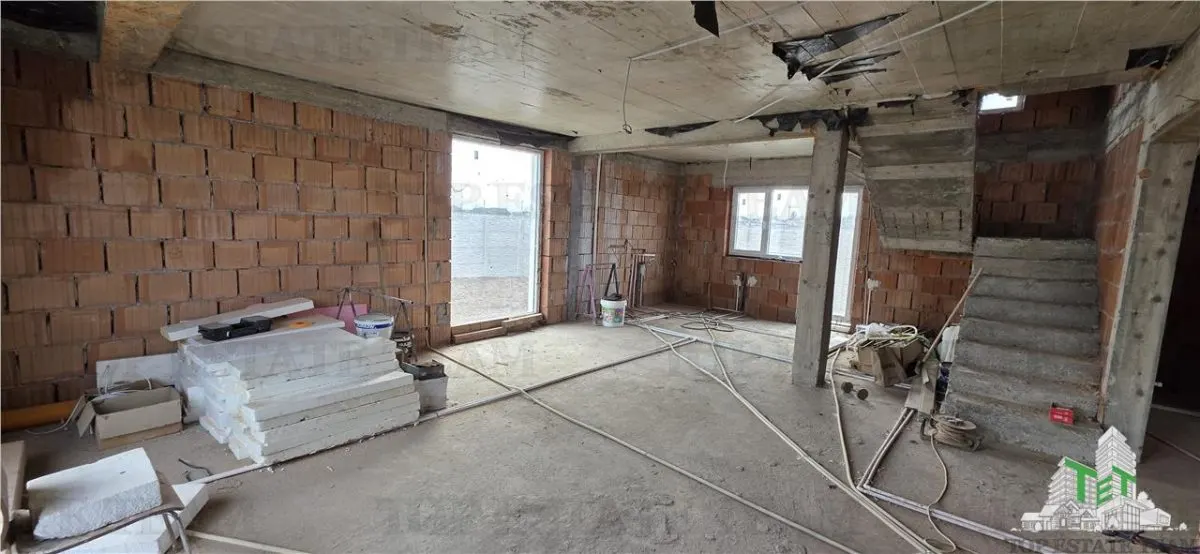 Clinceni – Villa Independiente P+1, Patio de 260 m² - foto 8