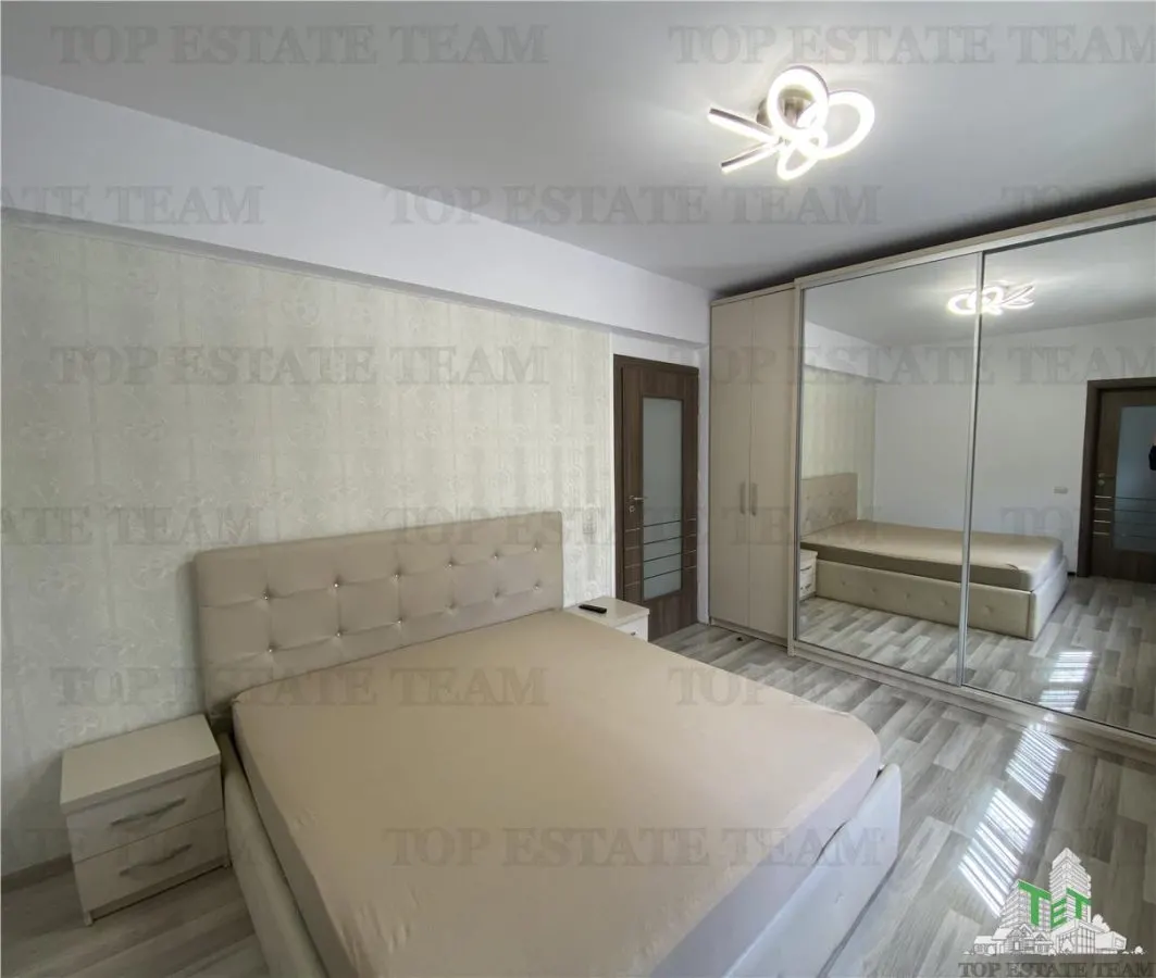 Appartement 3 Chambres à Vendre à Dobroești - foto 4
