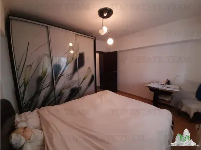 Apartamento de 3 Dormitorios, Universitatea Hyperion, Calea Călărași con Aparcamiento - foto 11