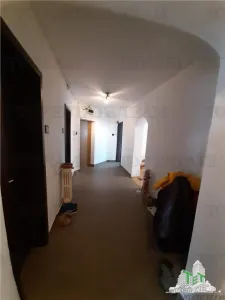 Apartamento de 3 Dormitorios, Universitatea Hyperion, Calea Călărași con Aparcamiento - foto 13