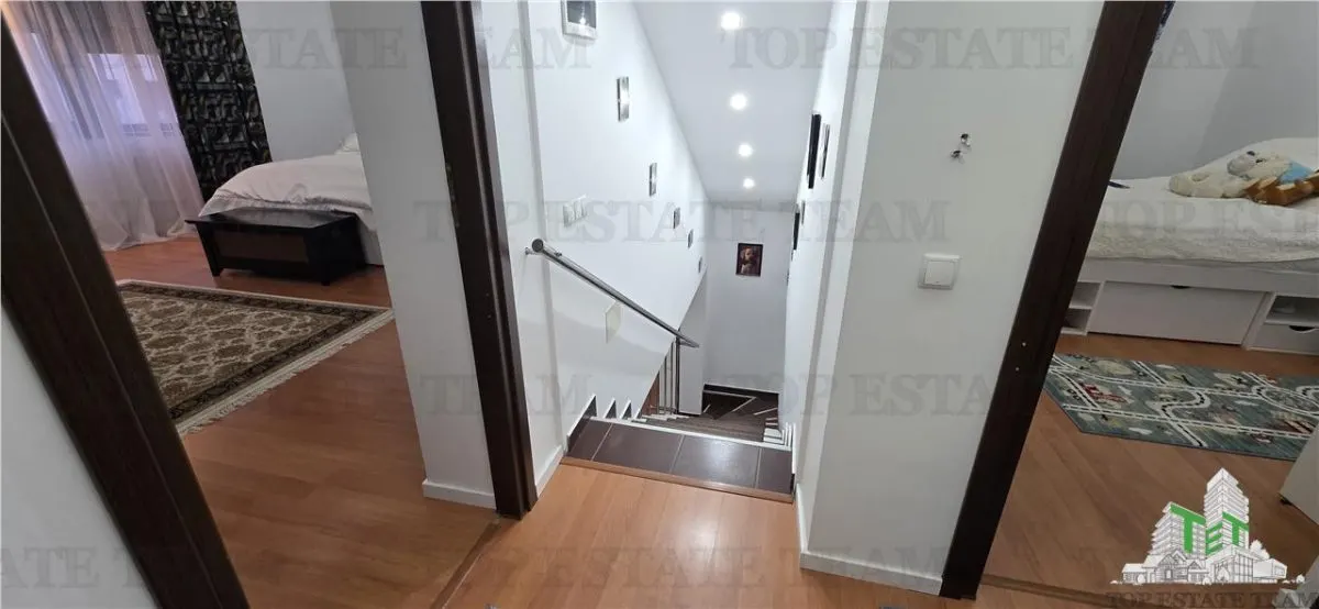 Prelungirea Ghencea | Villa dúplex exclusiva con paneles solares y garaje | 5 dormitorios - foto 19