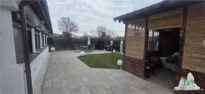 Prelungirea Ghencea | Villa dúplex exclusiva con paneles solares y garaje | 5 dormitorios - foto 8
