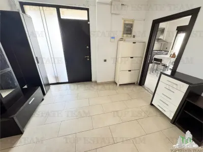 Villa P+1+Buhardilla, 229 m², 4 Dormitorios, Jardín y 4 Plazas de Aparcamiento - foto 5