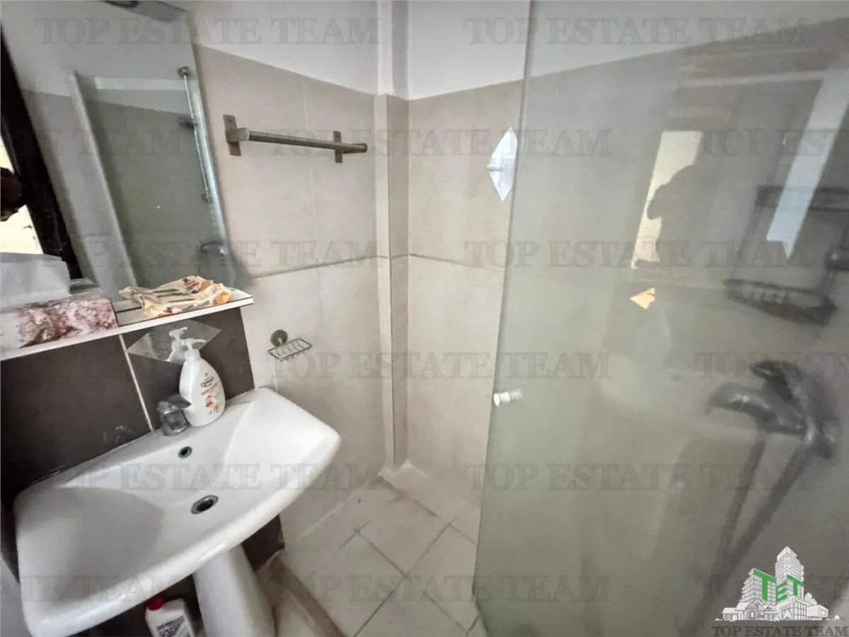 Villa P+1+Buhardilla, 229 m², 4 Dormitorios, Jardín y 4 Plazas de Aparcamiento - foto 6