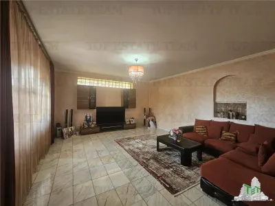 House / villa for sale 479 sqm in Constanta, Km 4-5 area - foto 12