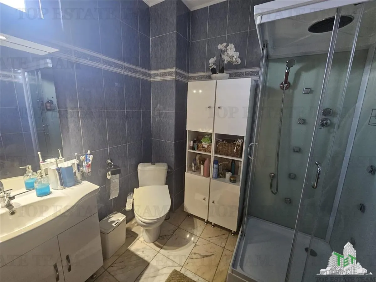 House / villa for sale 479 sqm in Constanta, Km 4-5 area - foto 19