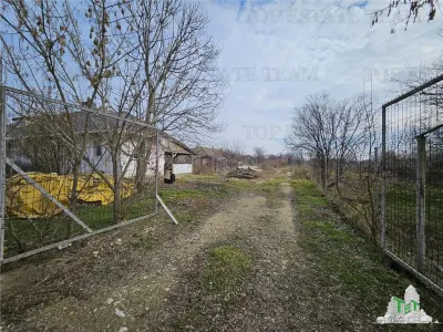 Development Land with 150m Frontage on European Road, Harsova - foto 6